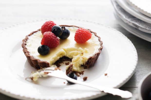 White Chocolate Truffle Tarts for Dessert